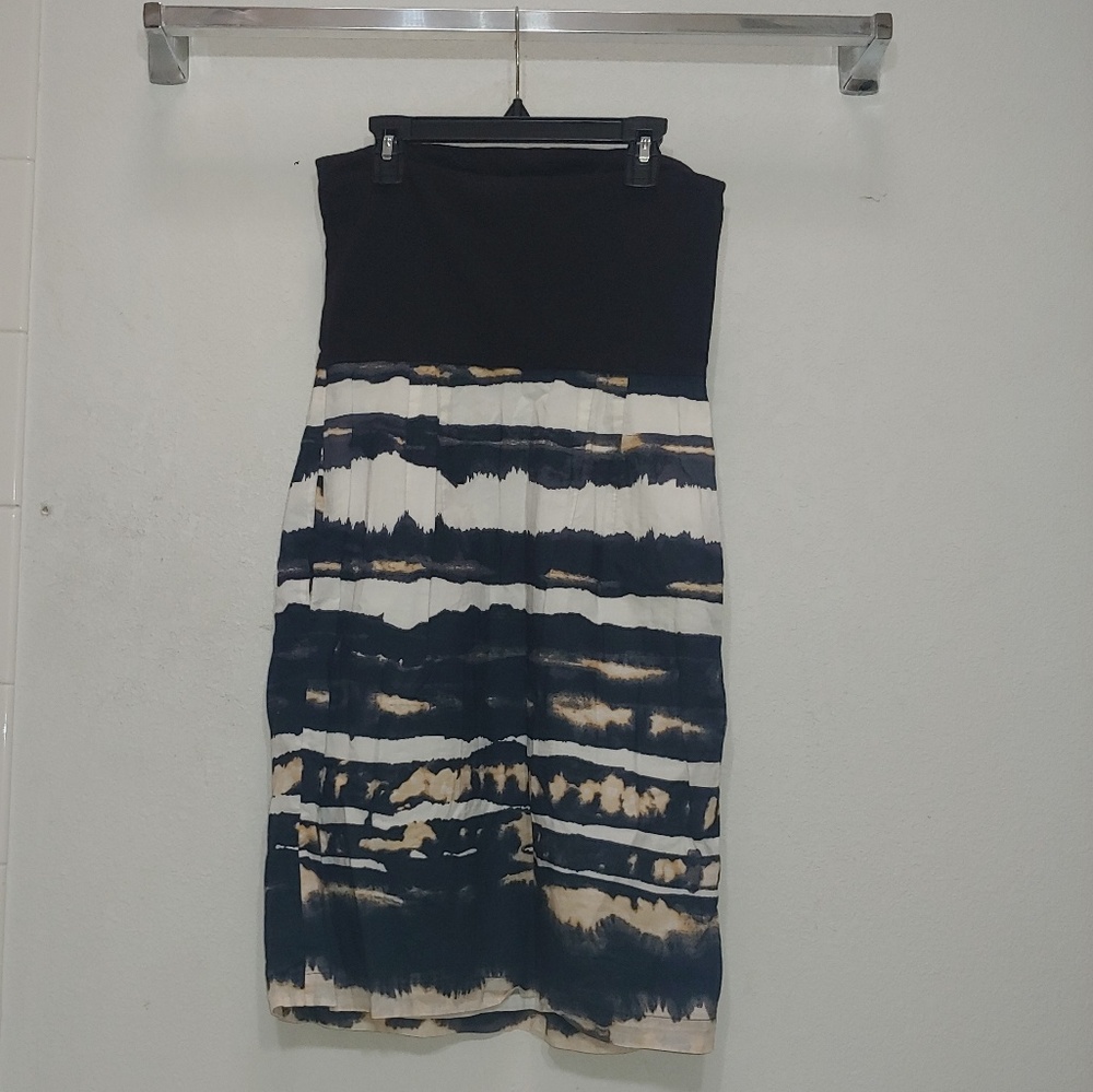 strapless dress